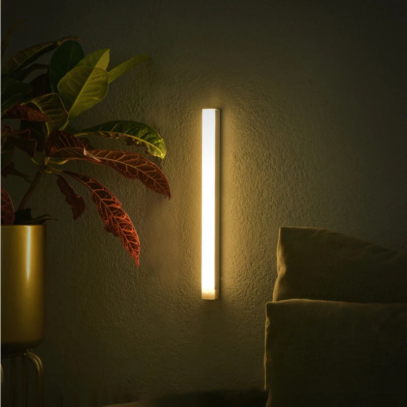 Luce LED con Sensore di Movimento — Wireless per Armadio e Scale