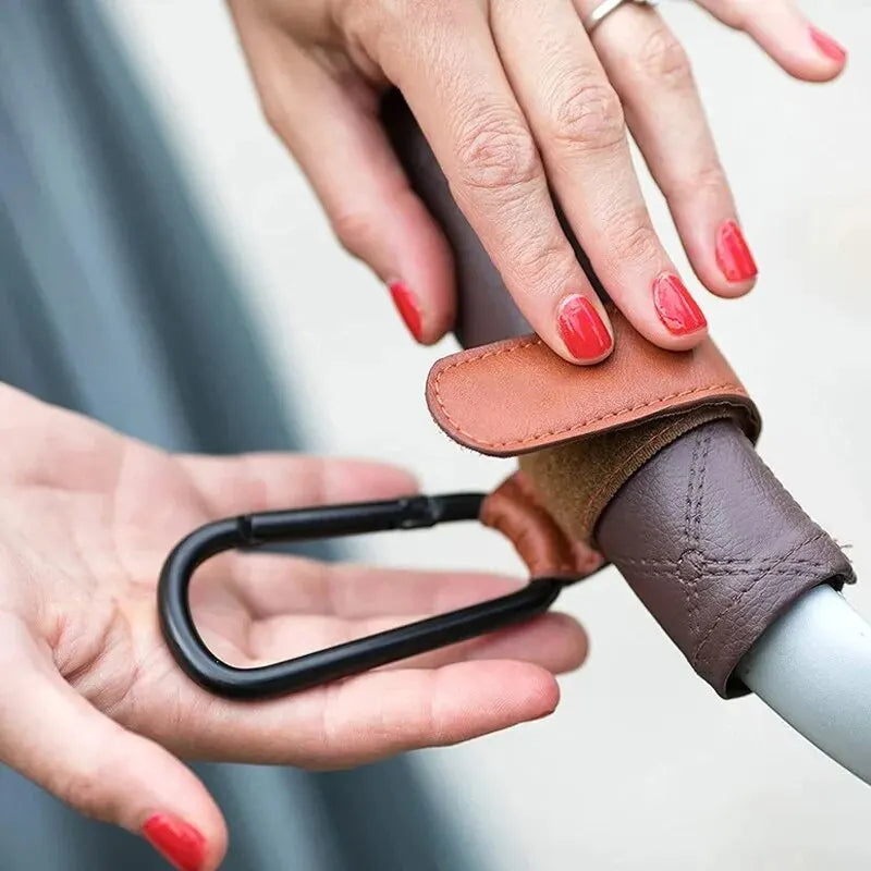 Ganci per carrello in pelle da 2 pezzi Gancio per passeggino PU Gancio per carrozzina regolabile Organizzatore Borsa per pannolini Gancio Accessori da viaggio per bambini